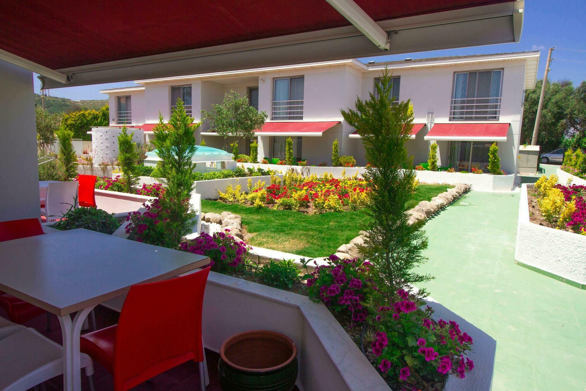 Vela Garden Resort Кешме Экстерьер фото
